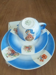 Trio de té infantil de loza Holandesa - Vajilla Boutique