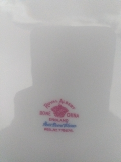 Masitero de porcelana Royal Albert England en internet