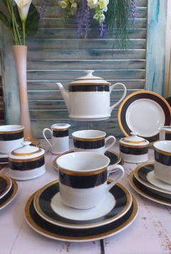 Juego de té en porcelana Checoslovaca