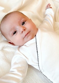 AJUAR HELLO BABY ALGODÓN PIMA | CRUDO PICOT NEGRO - comprar online