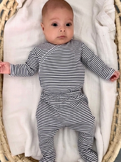 PREMIUM BABY BOX ALGODÓN PIMA | RAYITAS AZUL