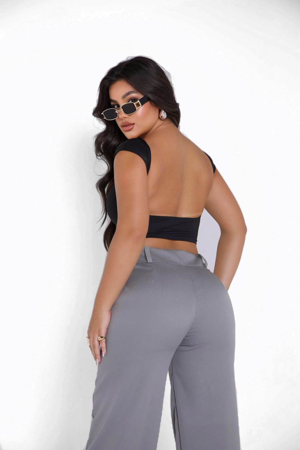 Cropped costas nua preto