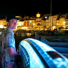 Tabla de Stand Up Paddle GLOW con sistema de iluminación ambiental - LED multicolor