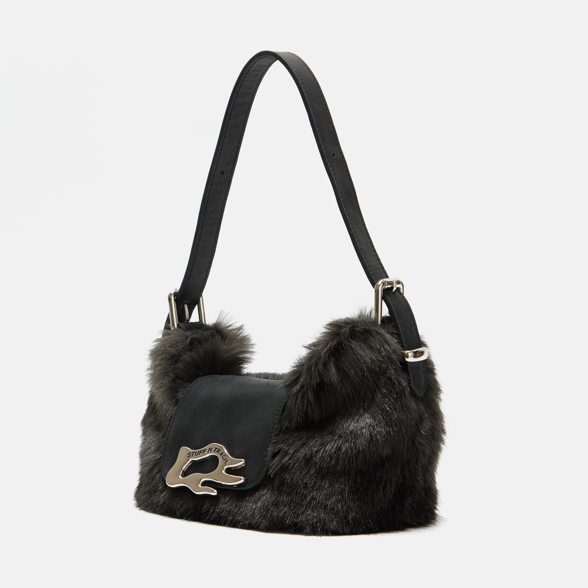<p><span style="font-size: 18px">CARTERAS</span></p>