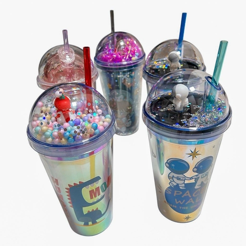 Copo com Tampa e Led Kawaii Infantil- 450ML