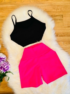 Conjunto fitness short jacquard + top suplex Paula na internet