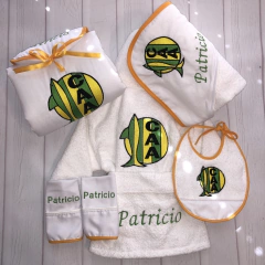 Imagen de Set de Accesorios con Bordados
