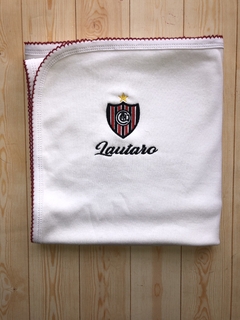 Manta Recibidora de doble Algodón con Escudo Bordado - comprar online