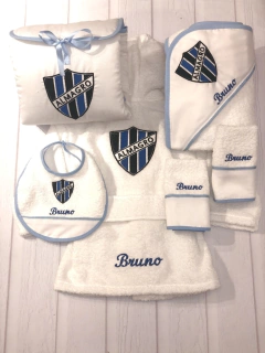 Set de Accesorios con Bordados