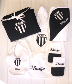 Set de Accesorios con Bordados