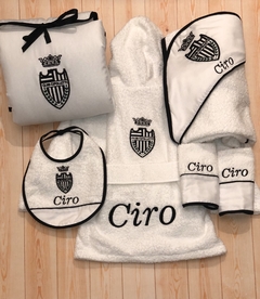 Set de Accesorios con Bordados