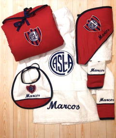 Set de Accesorios con Bordados