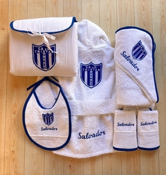 Set de Accesorios con Bordados