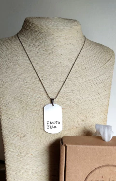 Collar Army Mediano en internet