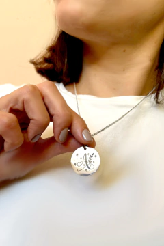 Collar MEDALLA CLASICA