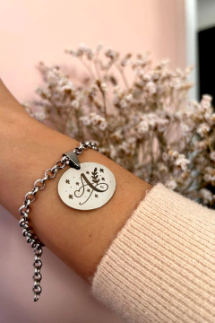 Pulsera Seño Ana en internet