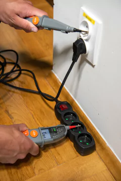 Comprobador de tensión bipolar Sonel P-6 - tienda online