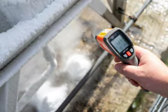 Termómetro Infrarrojo Profesional Sonel DIT-200