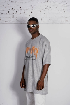 REMERA WITCH - comprar online