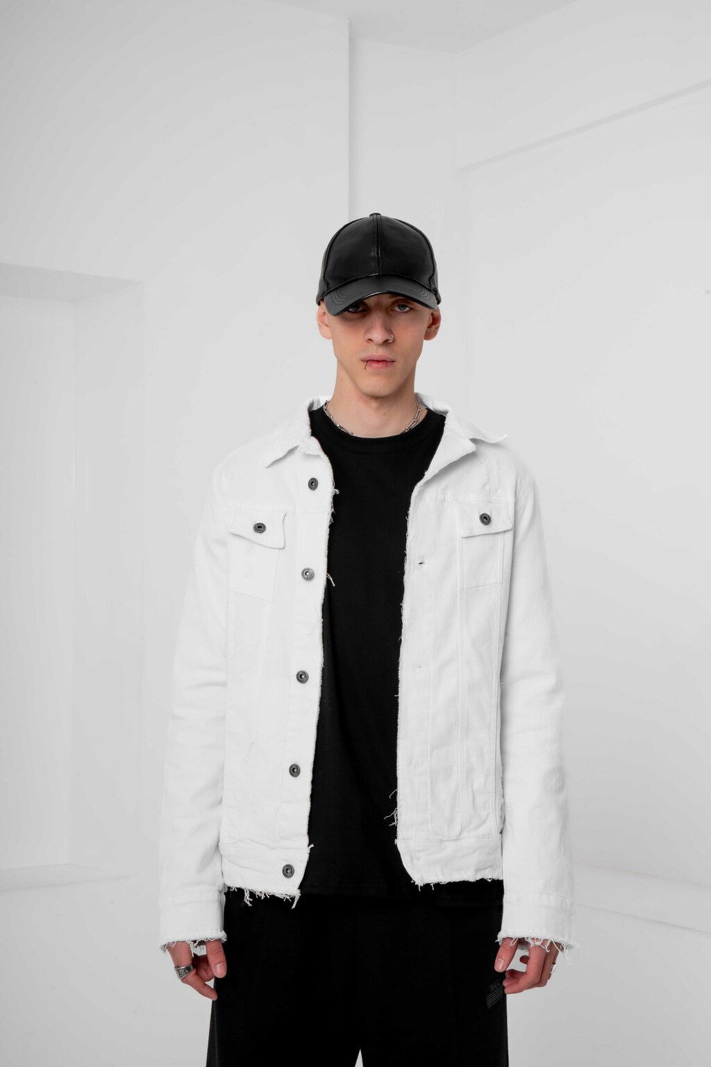 Camp Danes White thumbnail 3