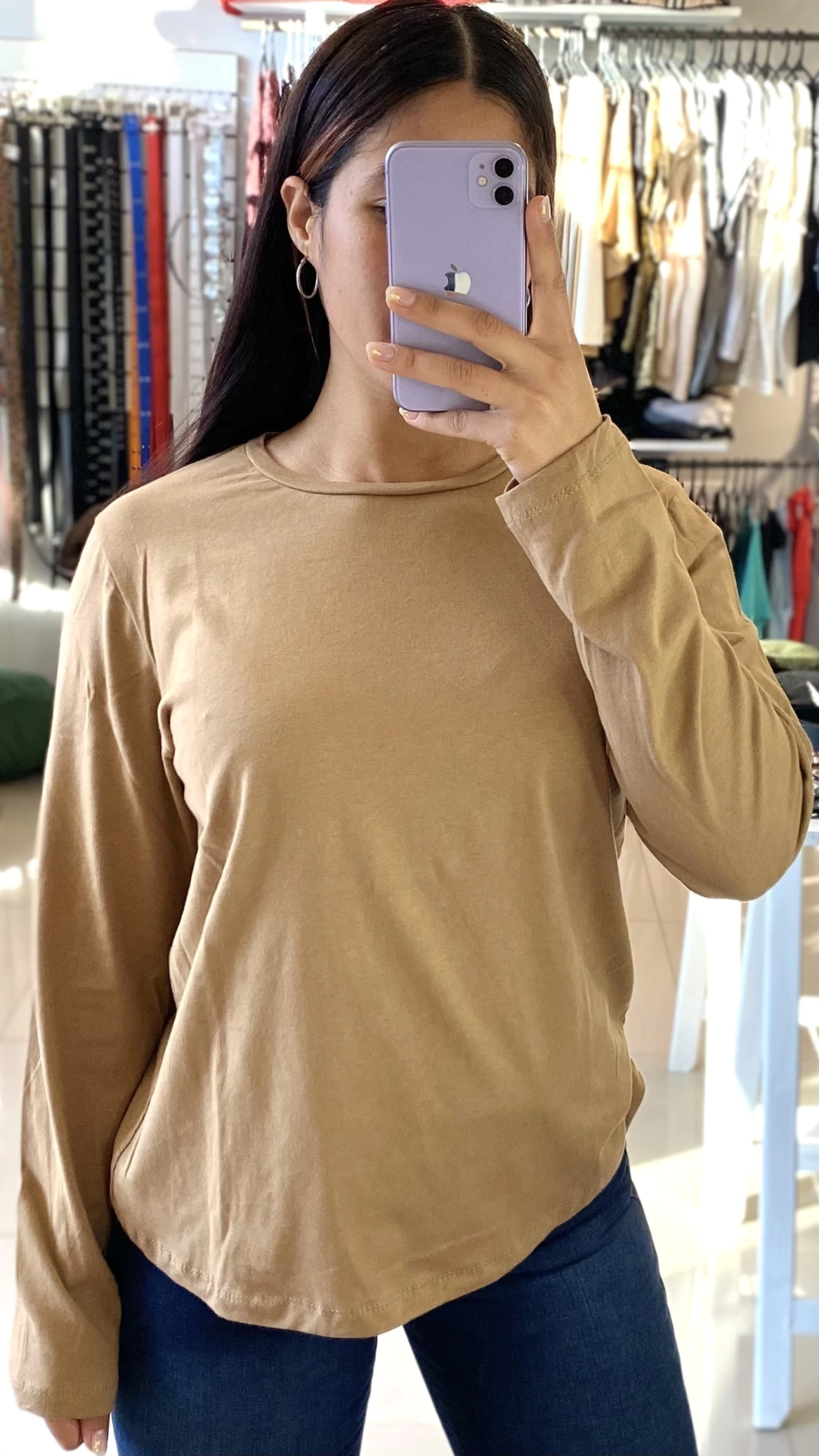 Remera Manga Larga Ivy Camel. Cód. BK245