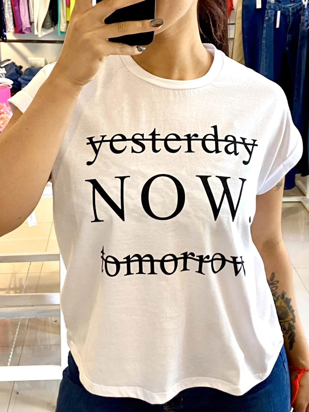 Remera YesterdayNow Blanco. BK173