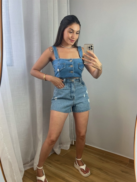 Shorts jeans lavagem média