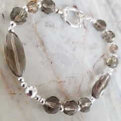 Pulsera en Plata con bolitas y cristales, cierre marinero, 20 cm.