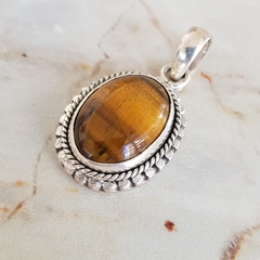 Dije en Plata con Piedra Ojo de Tigre, 2,5 x 1,7 cm. - comprar online