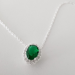 Cadena con dije Cúbic verde y blancos en Plata, 42 cm. + 5 ext. - comprar online