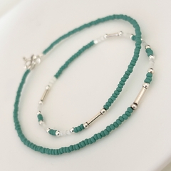 Collar con donitas verdes, detalles en Plata, 42,5 cm. - comprar online