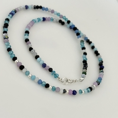 Collar choker Cristalitos, bolitas y cierre Plata