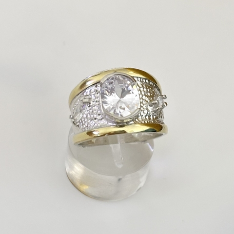 Anillo en Plata y Oro con Cubic Ovalado