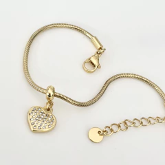 Pulsera con dije corazón con Cubic Acero baño Oro, 17 + 3 cm - Ambar Joyas