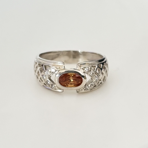 Anillo en Plata con Cubic Ámbar, Zirconias - comprar online