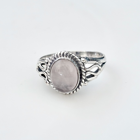 Anillo en Plata con Piedra Cuarzo rosa