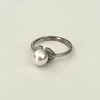 Anillo en Plata con Perla y Cubic zirconia