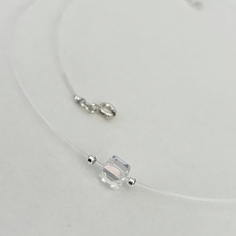 Colgante con Tanza, bolitas, cierre y ext. en Plata, Cristalitos 42 + 3 cm