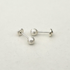 Abridores bolitas satinadas en Plata pequeñas