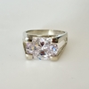 Anillo con Cubic rectangular blanco