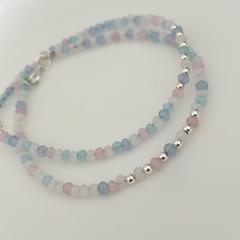 Pulsera con Cristalitos, bolitas y cierre en Plata, 18 cm. - comprar online