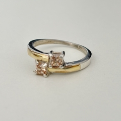 Anillo en Plata y Oro con Cubic Ambar