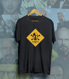 REMERA DANGER TOXIC