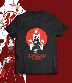 REMERA ITACHI UCHIHA