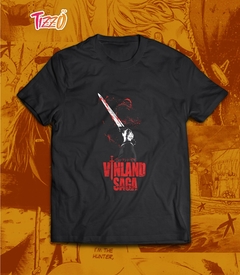 REMERA VINLAND SAGA LOGO 2