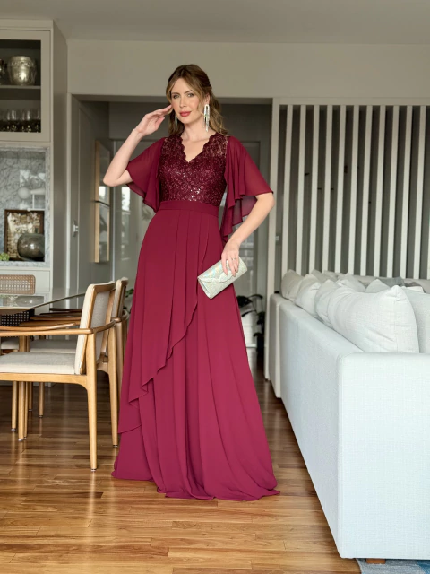 Vestido Longo De Festa Ellen Marsala em Chiffon com Mangas Assimétricas e Corpete Bordado - comprar online