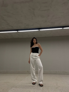 Calça Blair na internet