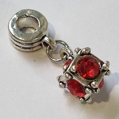 COLGANTE CUBO ESTRAS ESTILO PANDOR ROJO P (1 Unidad) en internet