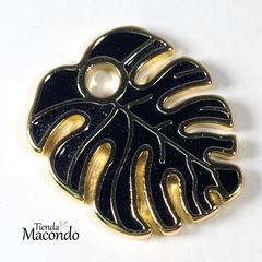MONSTERA ENCHAPADA NEGRA (1 UNIDAD)