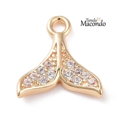 COLA BALLENA ENCHAPADA ZIRCONIAS